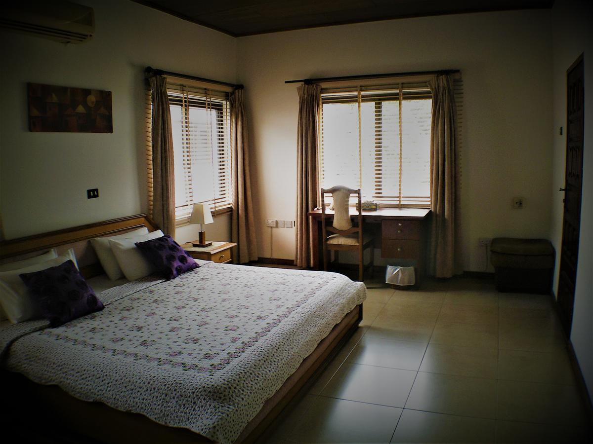 Lavender Lodge Hotel Acra Exterior foto